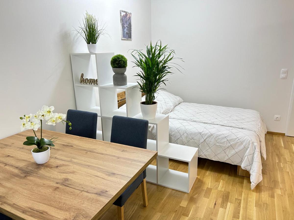 55 M2 Stylish Apartment With Balcony & Parking Vienna Exterior photo