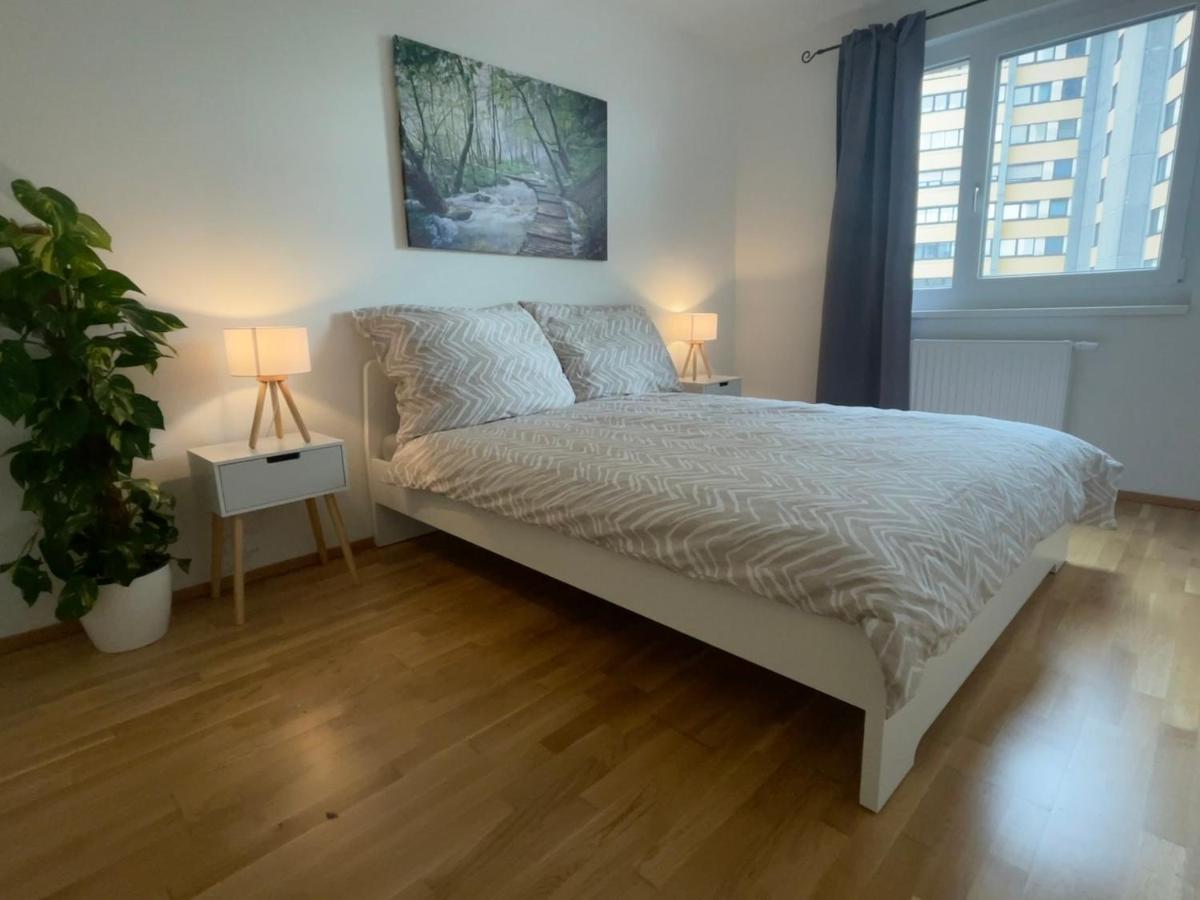 55 M2 Stylish Apartment With Balcony & Parking Vienna Exterior photo